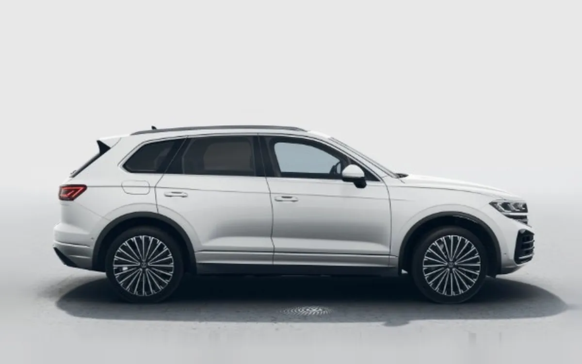 Volkswagen Touareg car rental in Marrakech – photo 1